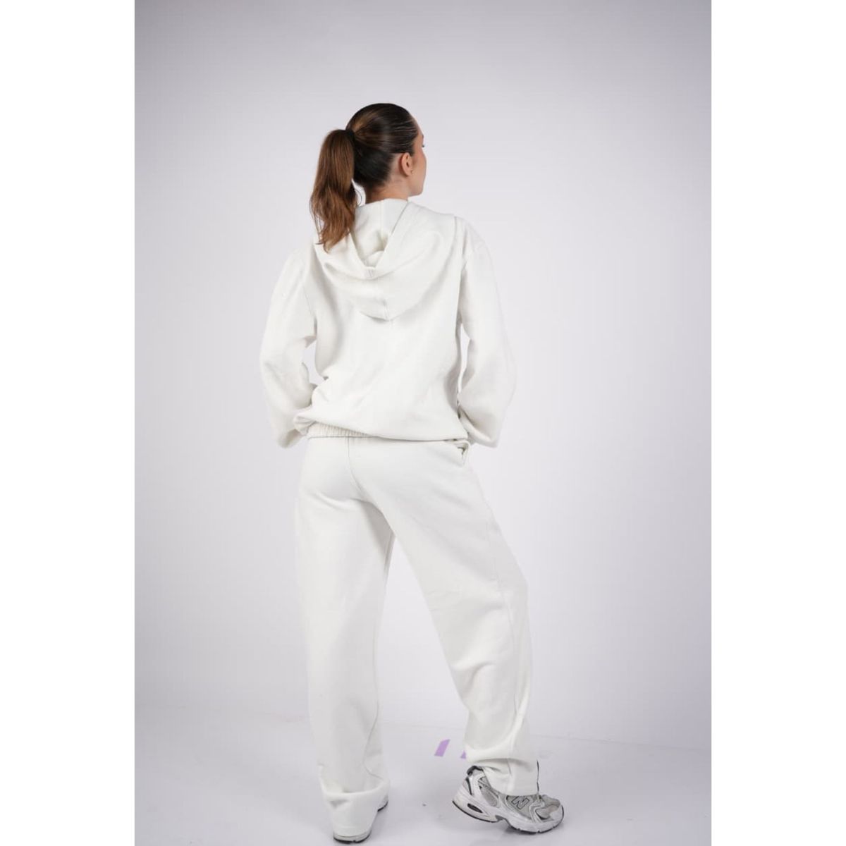 TWO OCEANS FITWEAR - Set deportivo con líneas en contraste para mujer