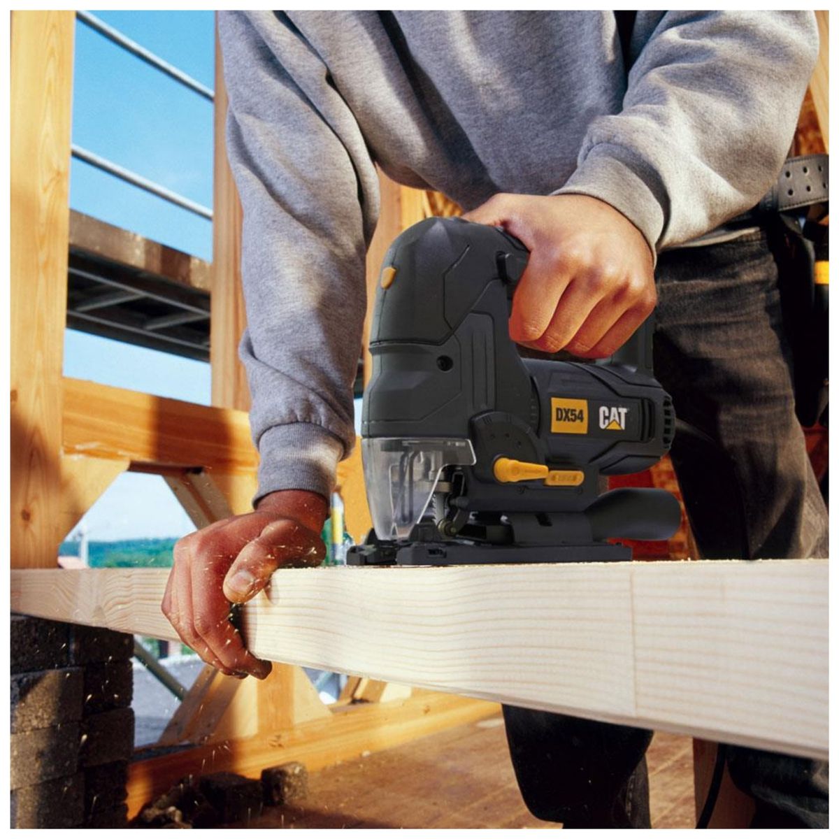 CAT - SIERRA CALADORA  750W  Con sistema pendular DX54 CAT