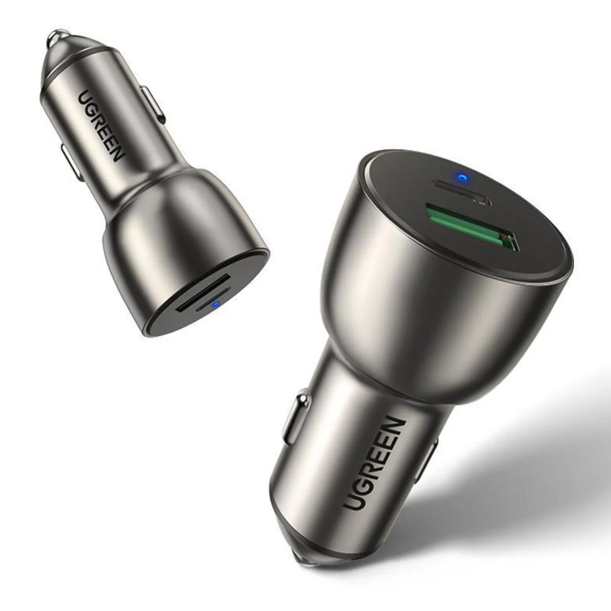 UGREEN - Cargador de Auto Dual USB-C y USB-A de Carga Rápida en Aluminio CD213