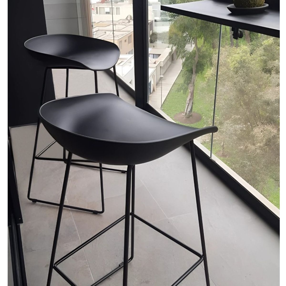 GENERICO - Silla bar negro moderna