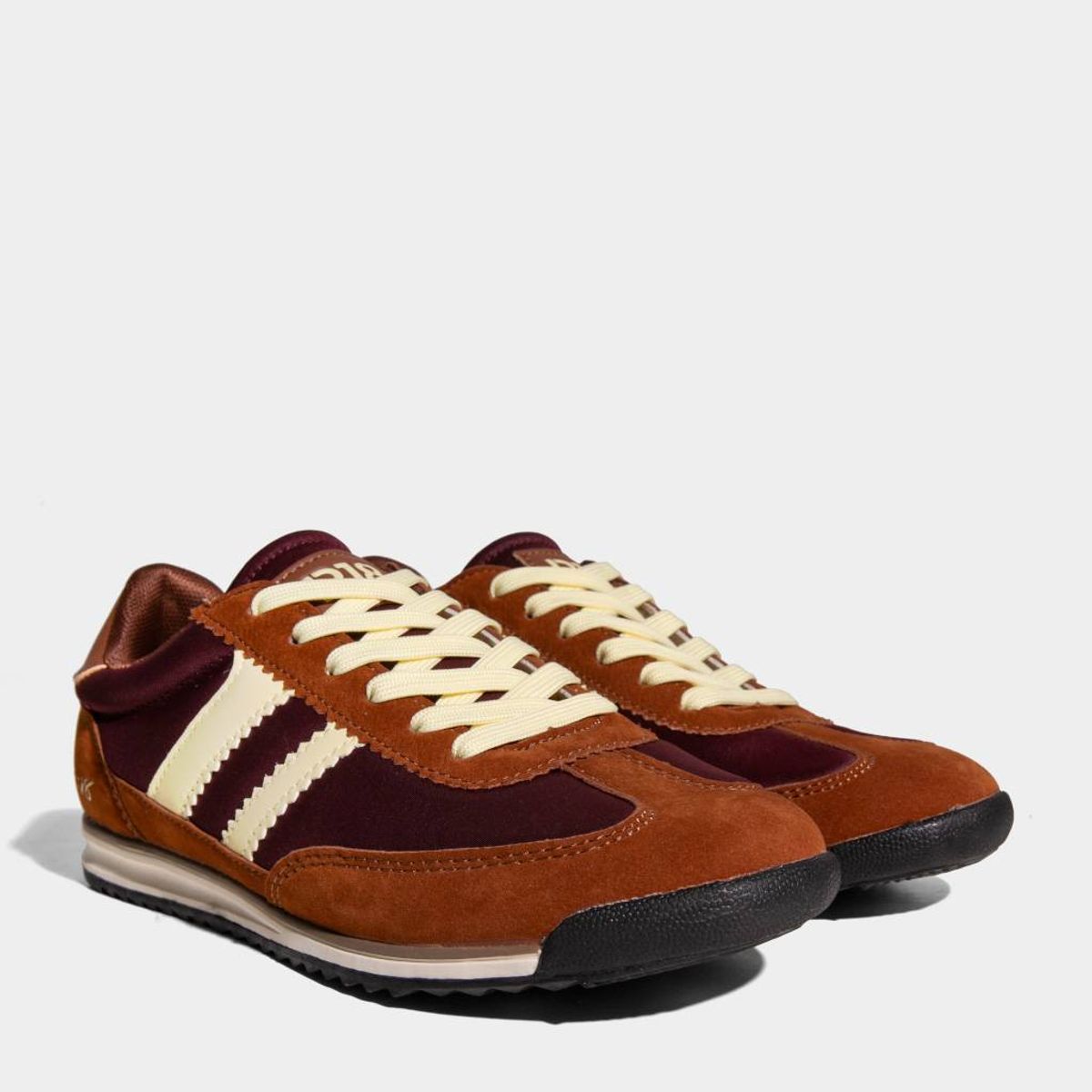 R18 - Zapatillas Urbanas R18 Mujeres R18-Wt00021