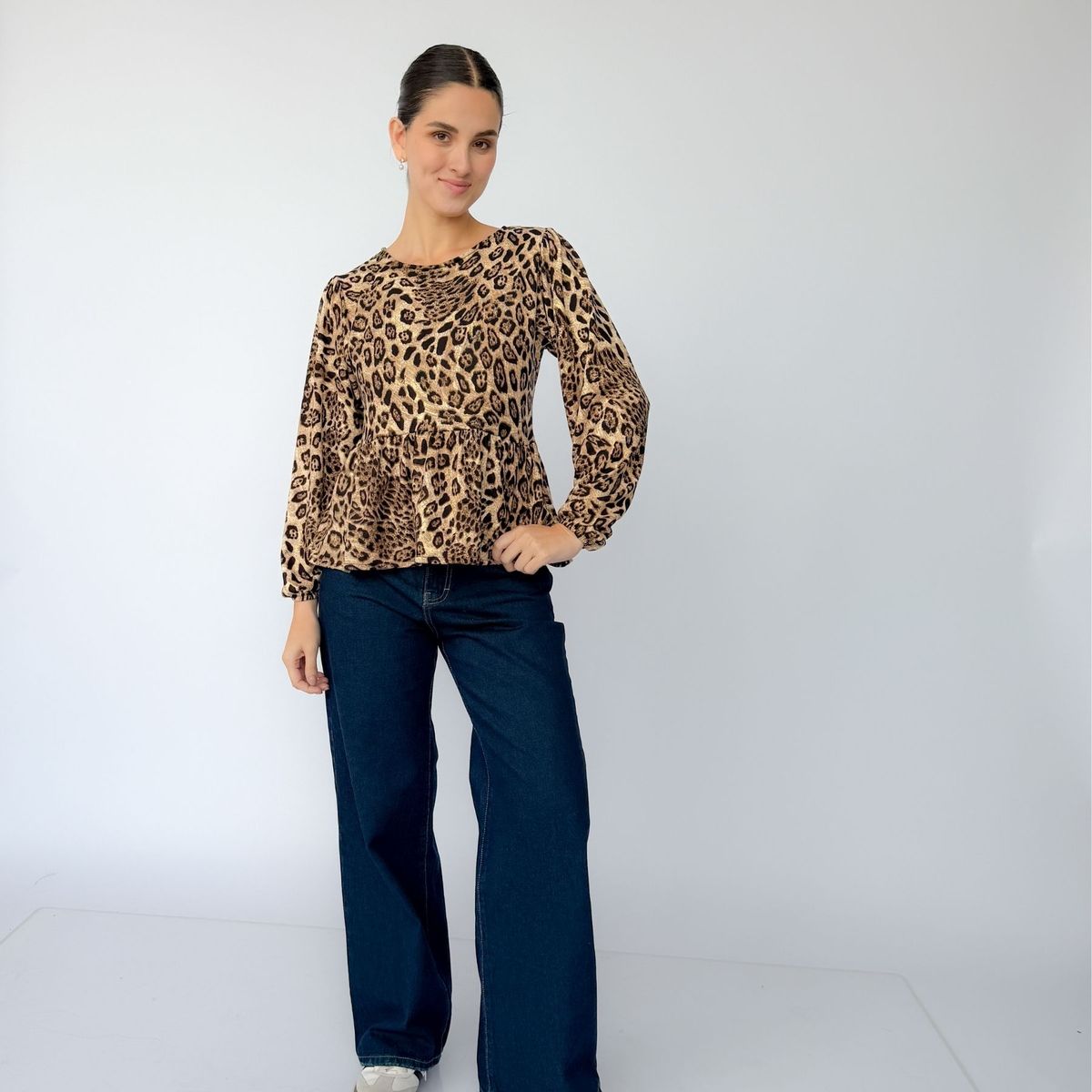 INTROSPECTIVA MODA - BLUSA PEPLUM MODELO SICILIA