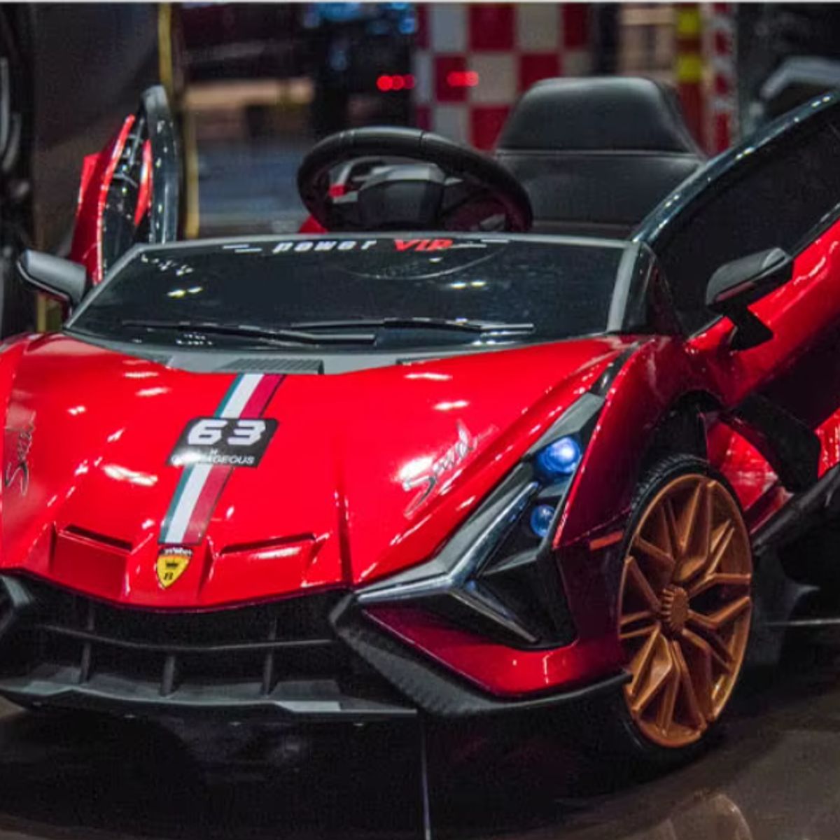 GENERICO - Carro para niños - Modelo LAMBO Huracan Sterrato ROJO