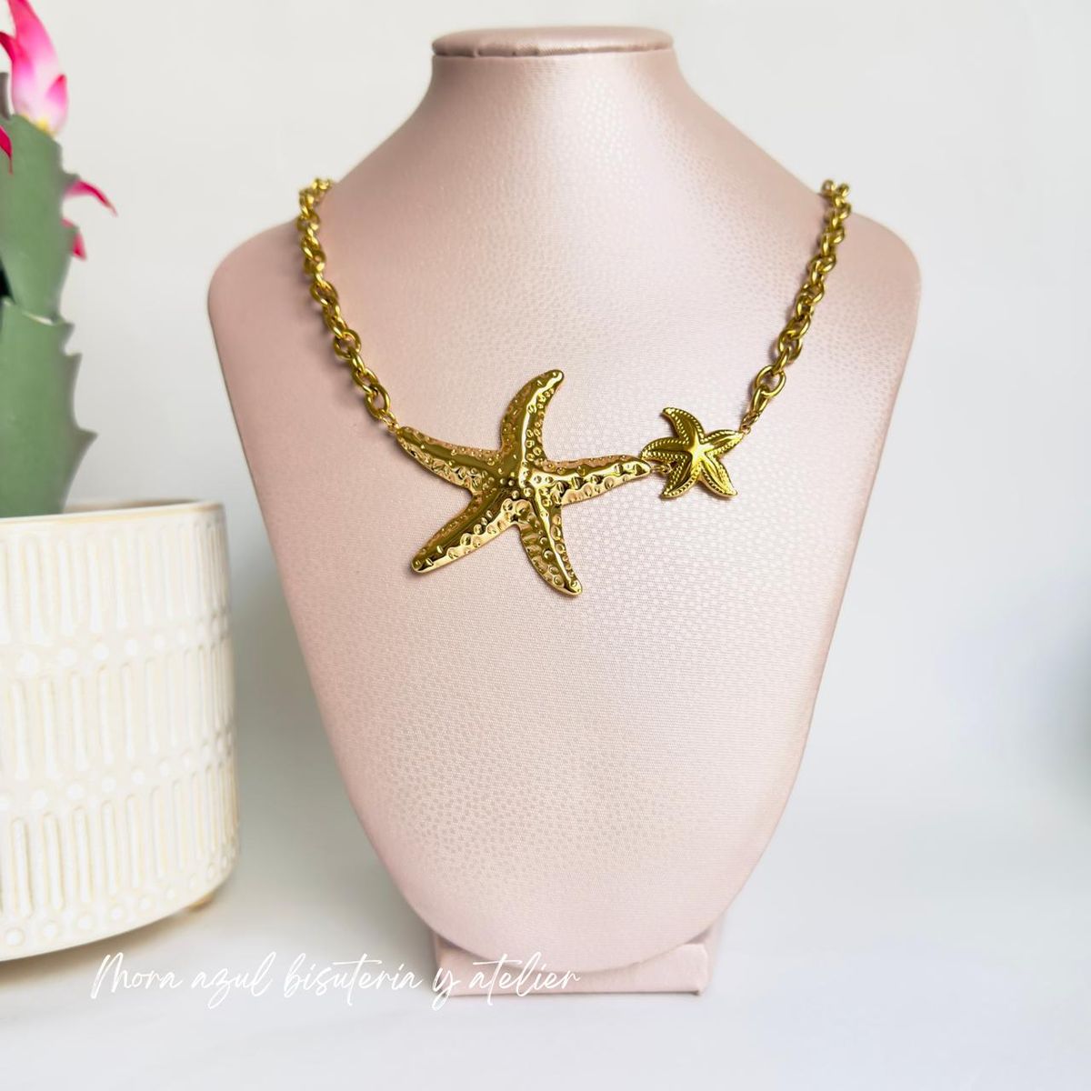 GENERICO - Collar estrellas de mar doradas - Joyas de Mora azul