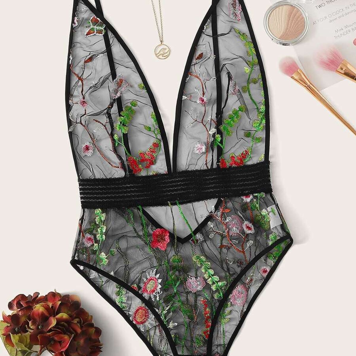GENERICO - Body de Encaje “Botanic Bloom”  Transparencias Bordadas con Detalles Florales Talla M