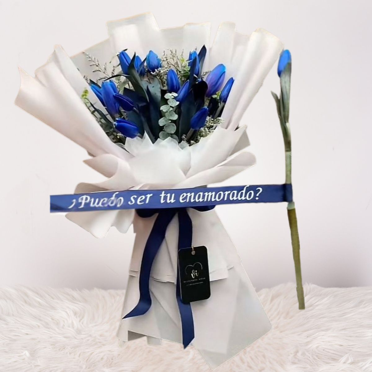 GENERICO - Ramo Giorgia  15 Tulipanes Azules + Cinta - Ramo de flores