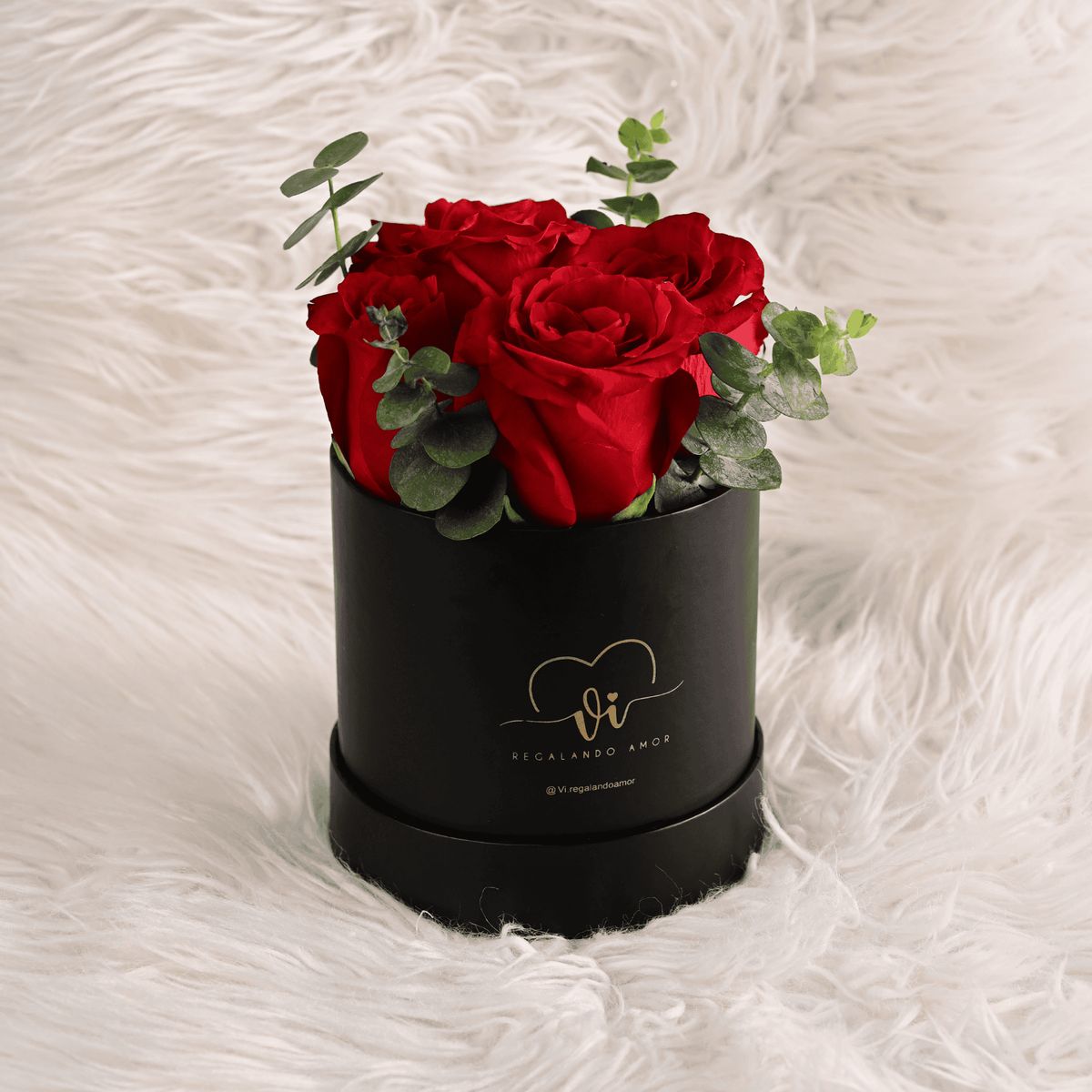 GENERICO - Mini Box Rosas Rojas - Arreglo floral