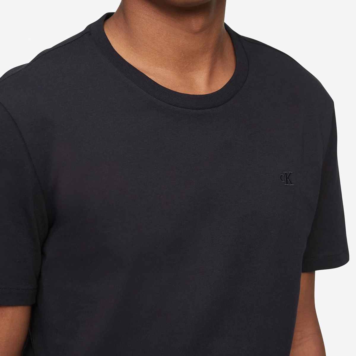 CALVIN KLEIN - CAMISETA SS SMOOTH CTTN SOLID CREWNK TEE