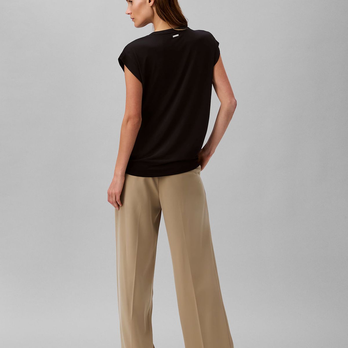 CALVIN KLEIN - CAMISETA SLVLS DRAPE FRONT STRETCH JERS