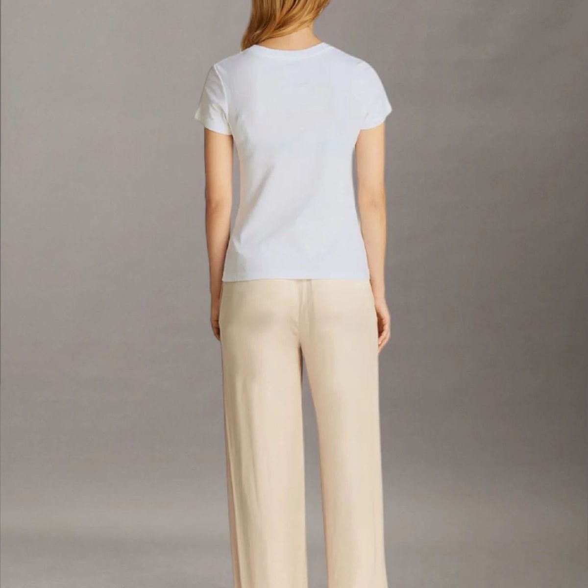 CALVIN KLEIN - CAMISETA INSTITUTIONAL GRAPHIC SLIM TEE