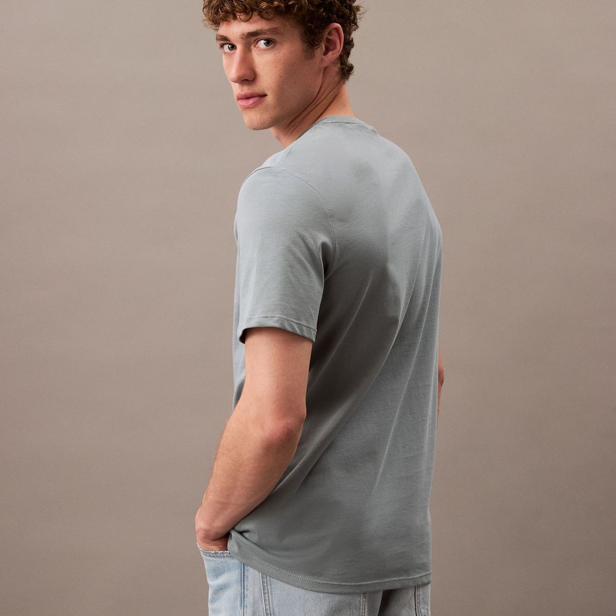 CALVIN KLEIN - CAMISETA SS CK LOGO WINDOW CREWNK TEE