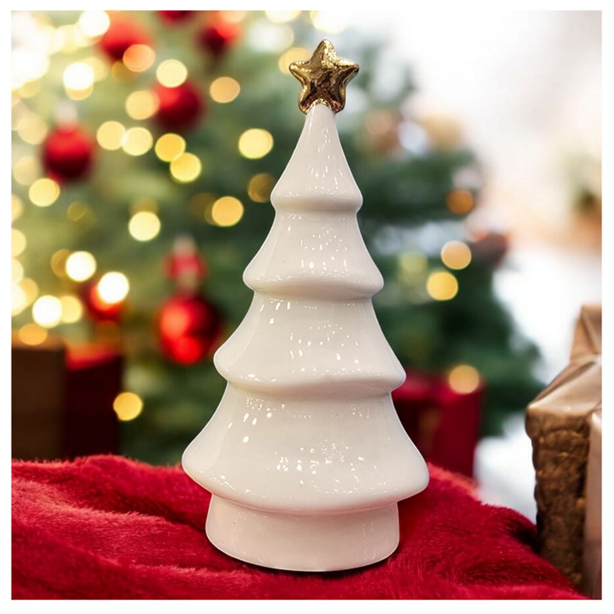 GENERICO - ARBOLITO NAVIDEÑO DE PORCELANA CON ESTRELLAS CALADAS