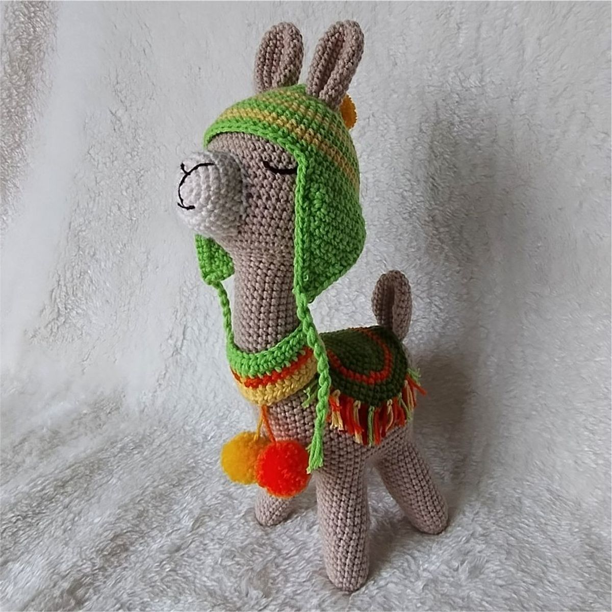 GENERICO - Llama amigurumi Perú 27cm - peluche adorno