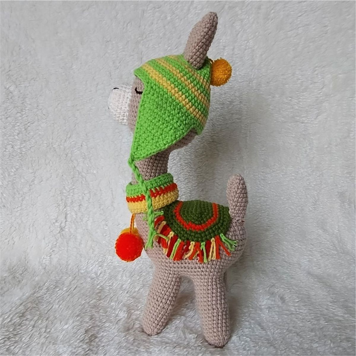 GENERICO - Llama amigurumi Perú 27cm - peluche adorno