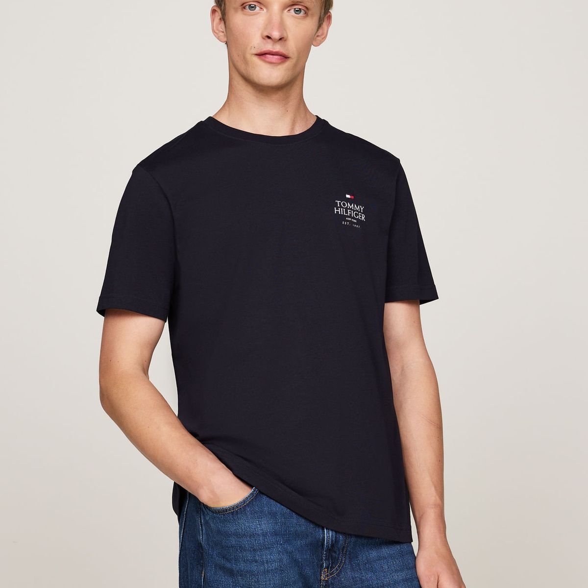 TOMMY HILFIGER - HILFIGER STACK TEE TH