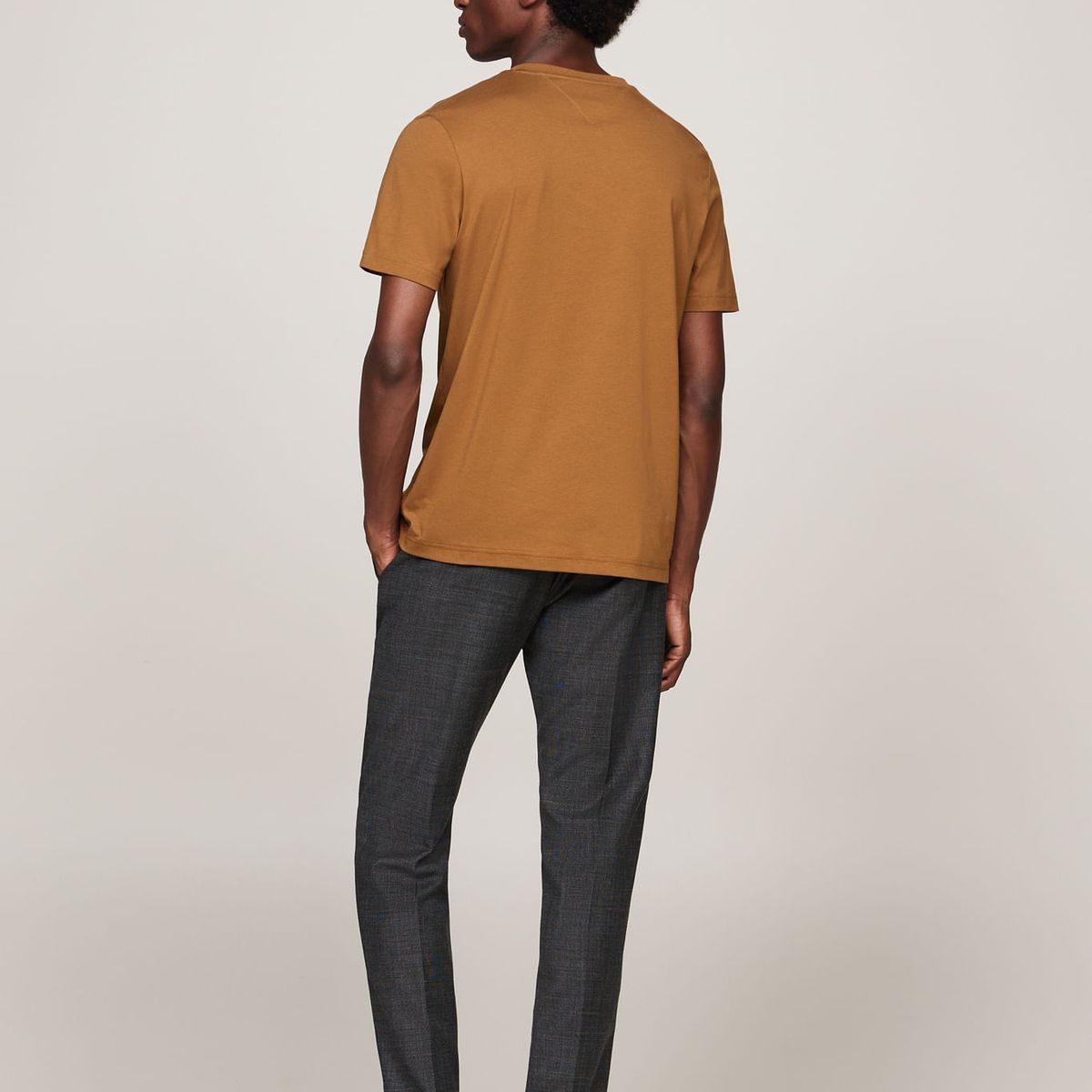 TOMMY HILFIGER - HILFIGER STACK TEE TH