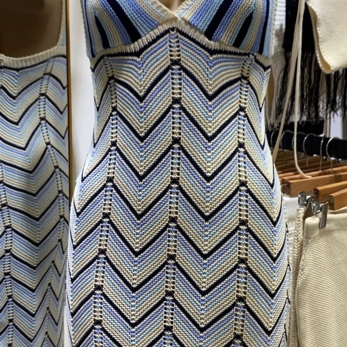 GENERICO - VESTIDO TEJIDO TRIÁNGULO PLAYERO PARA MUJER