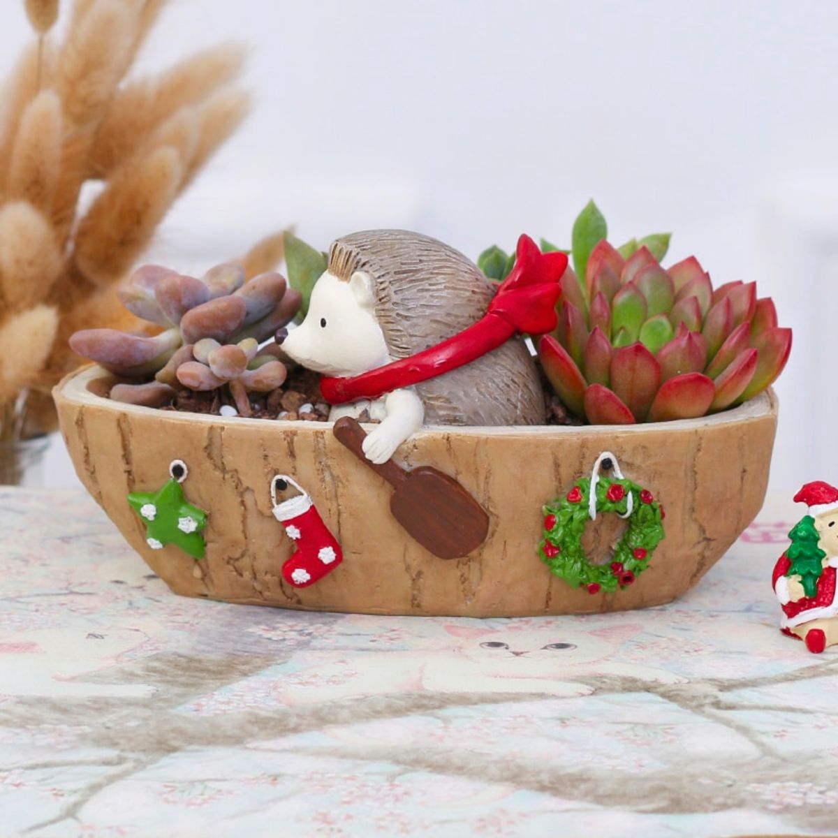 GENERICO - Maceta de Navidad Erizo en Canoa de Resina