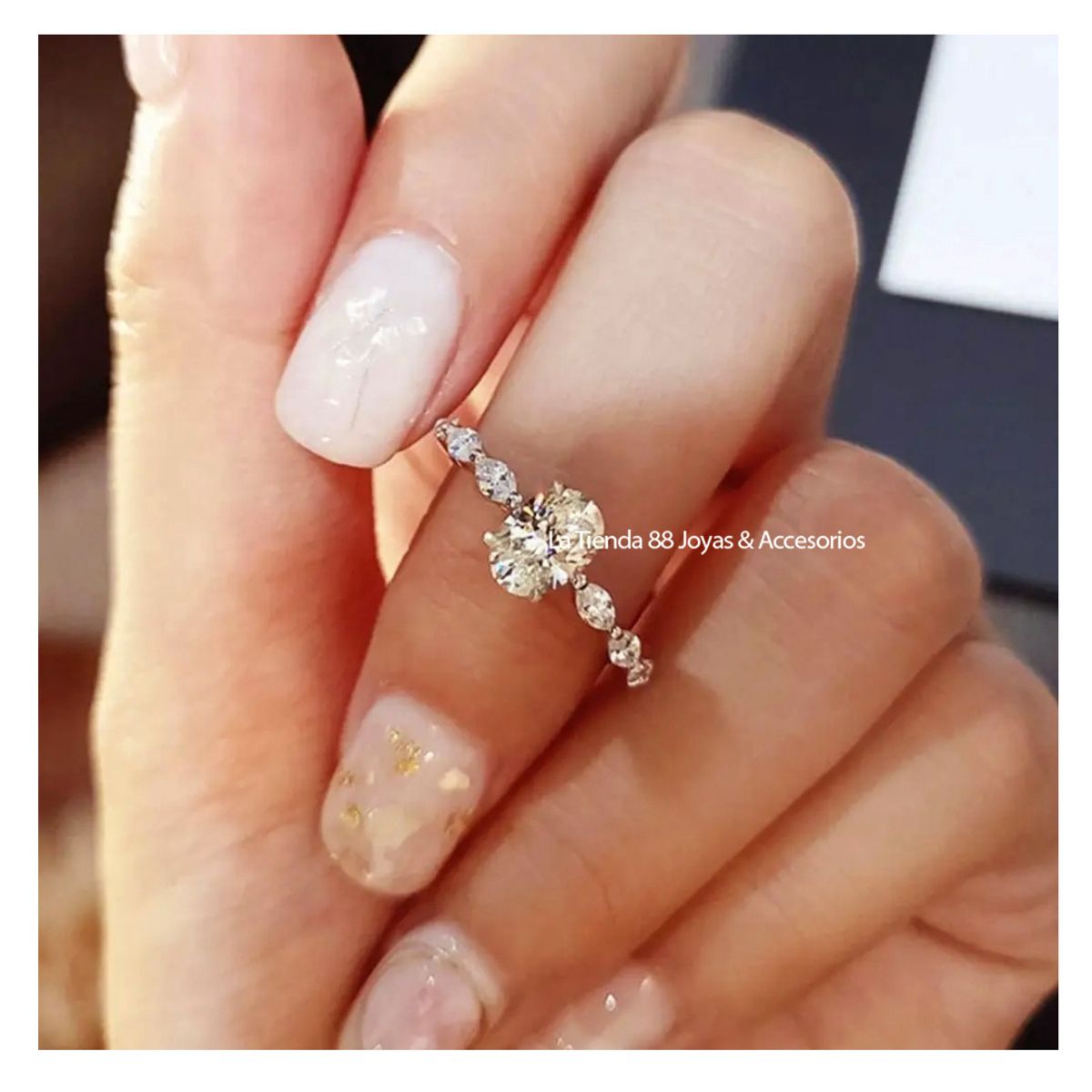 LA TIENDA 88 JOYAS Y ACCESORIOS - La Tienda 88 - Anillo De Compromiso Mujer Bañado Oro 18k - Blanco