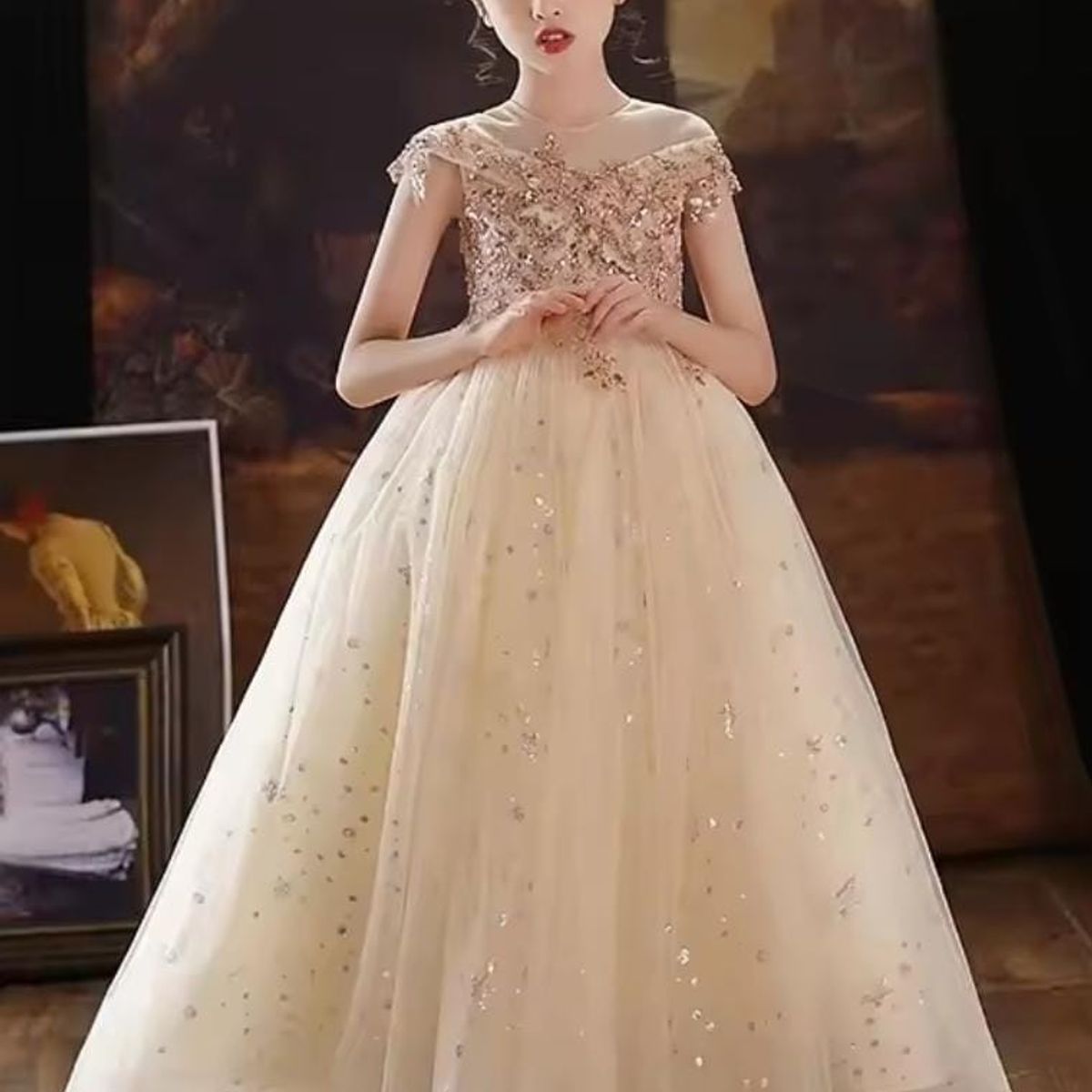 GENERICO - Vestido Niña Princesa Champán con Pedrería Talla 10