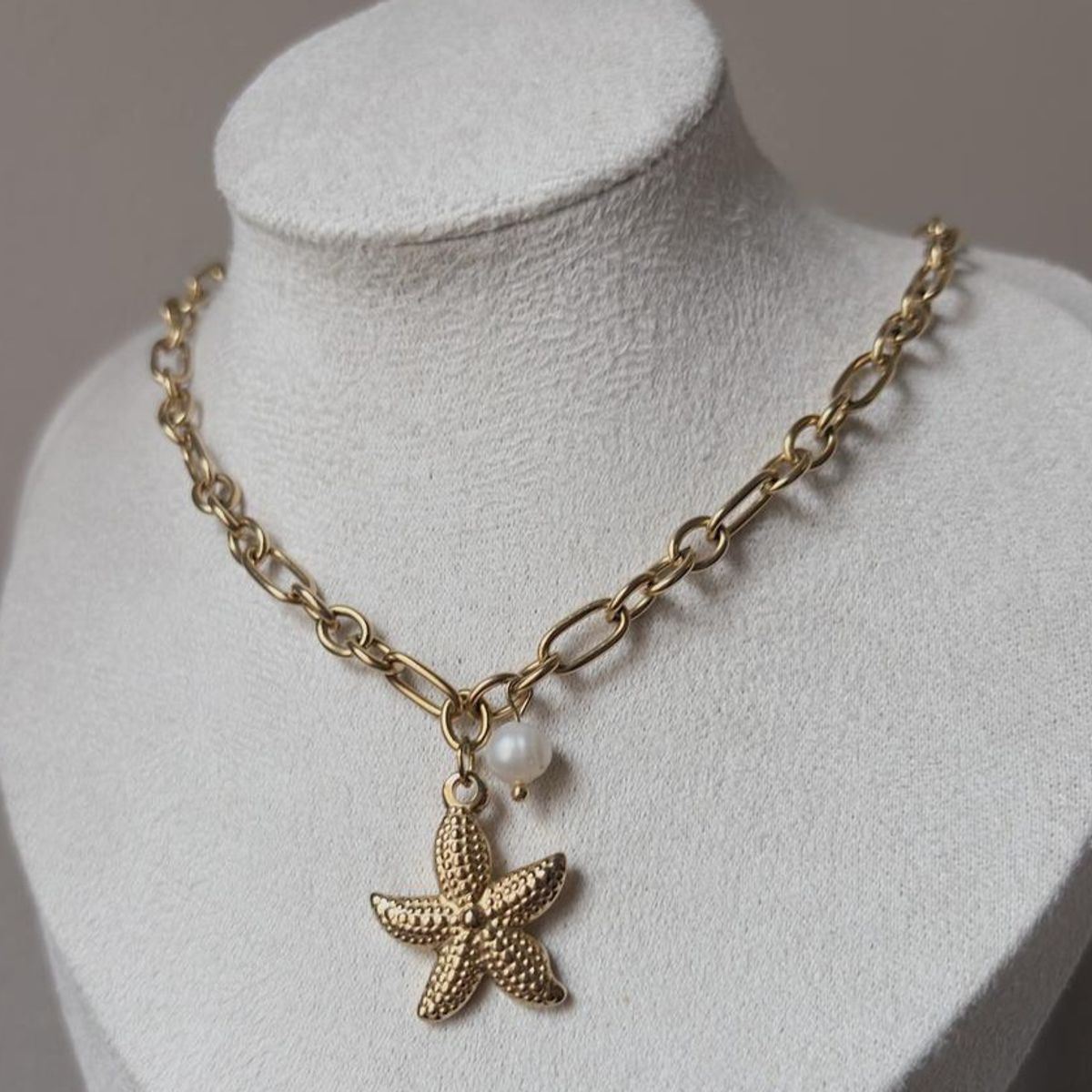 GENERICO - Collar Estrella de Mar con Perla Acero inoxidable PVD