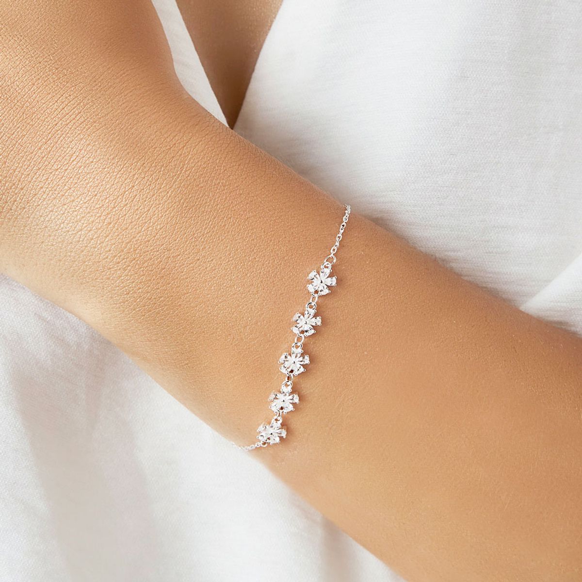BALIQ - Pulsera 5 Flores Plata 925