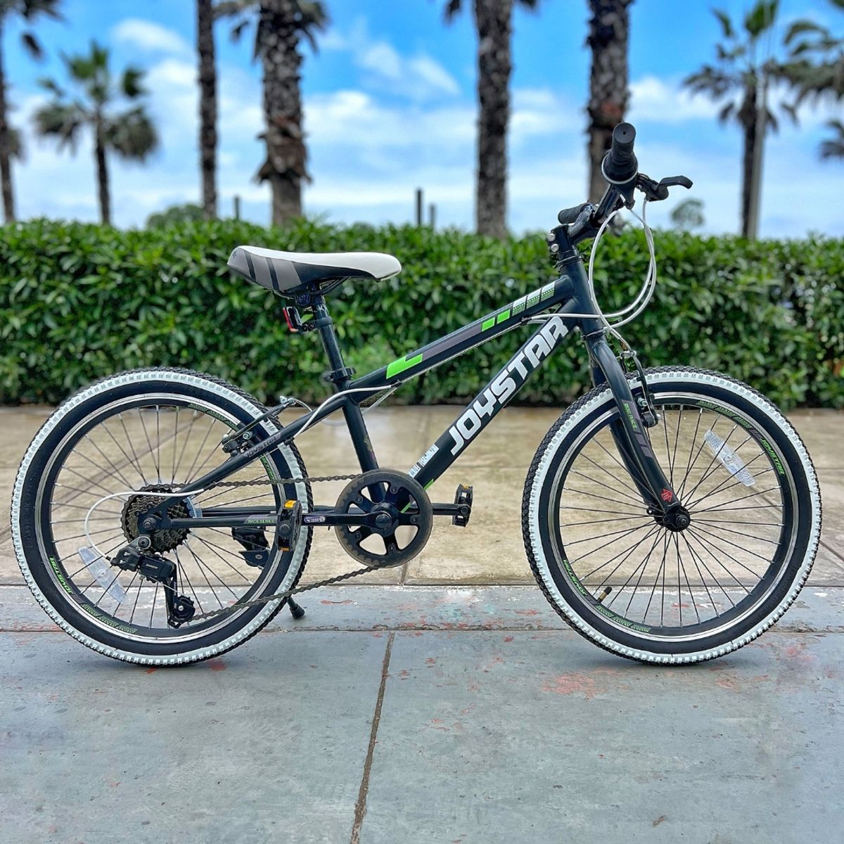 JOY STAR - Bicicleta Montañera Joystar Aro 20 color Negro 7 cambios Modelo Lubbock