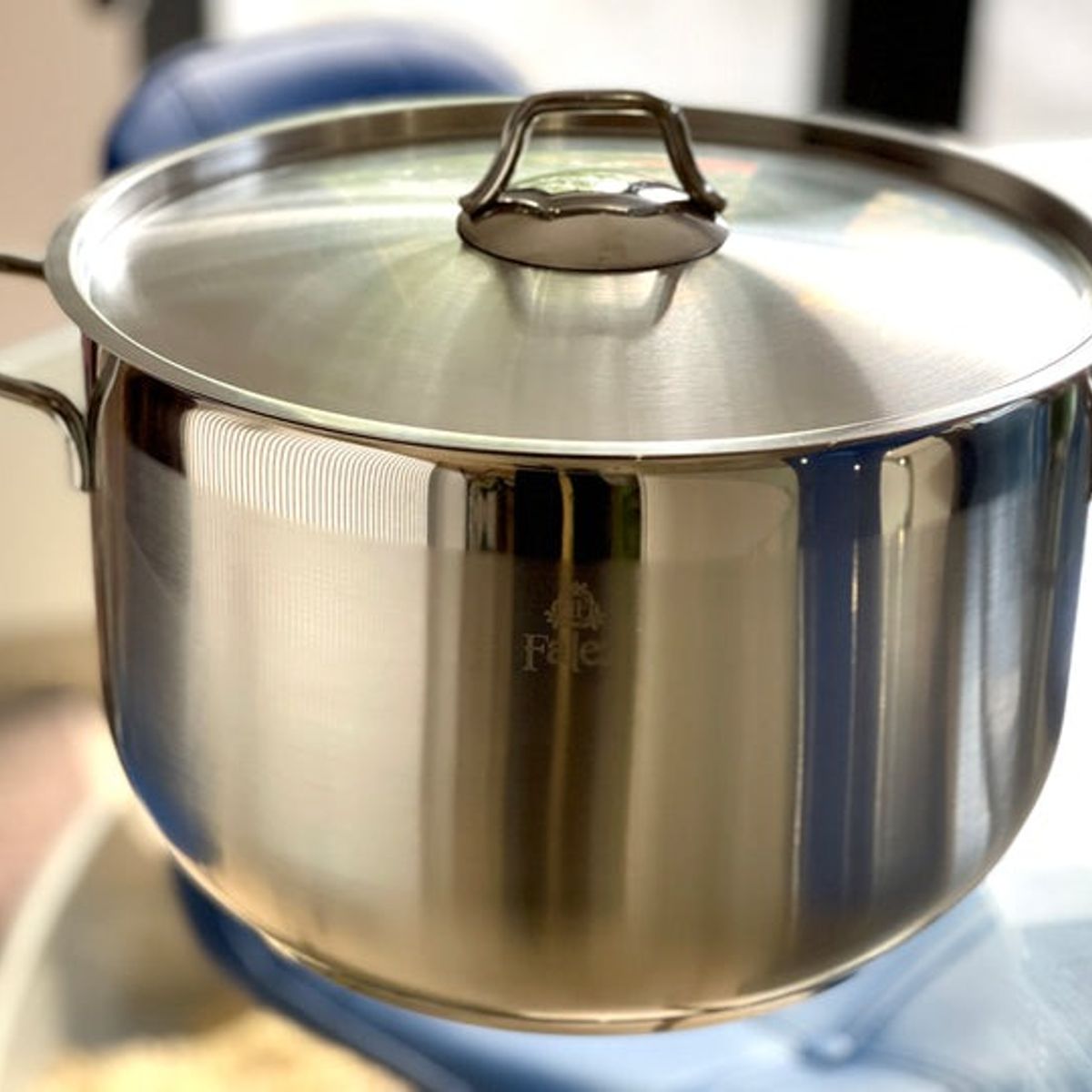 GENERICO - FALEZ NEO GAMA Acero Inoxidable 26 x 16 Olla tapa metálica