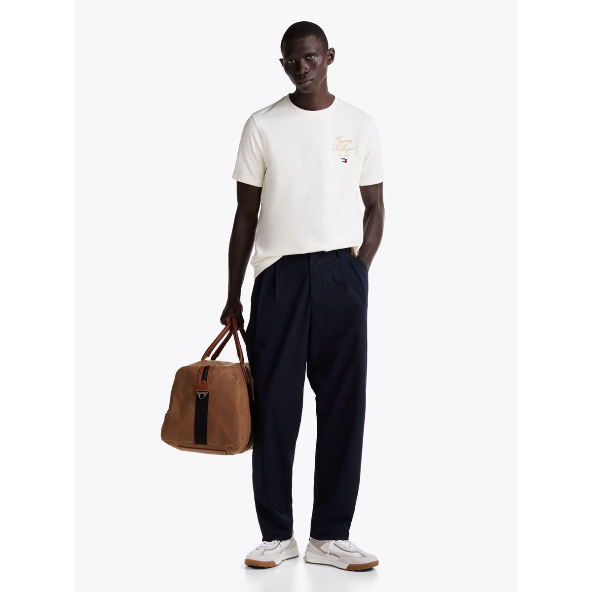 TOMMY HILFIGER - CAMISETA SCRIPT HILFIGER STACK TEE TH