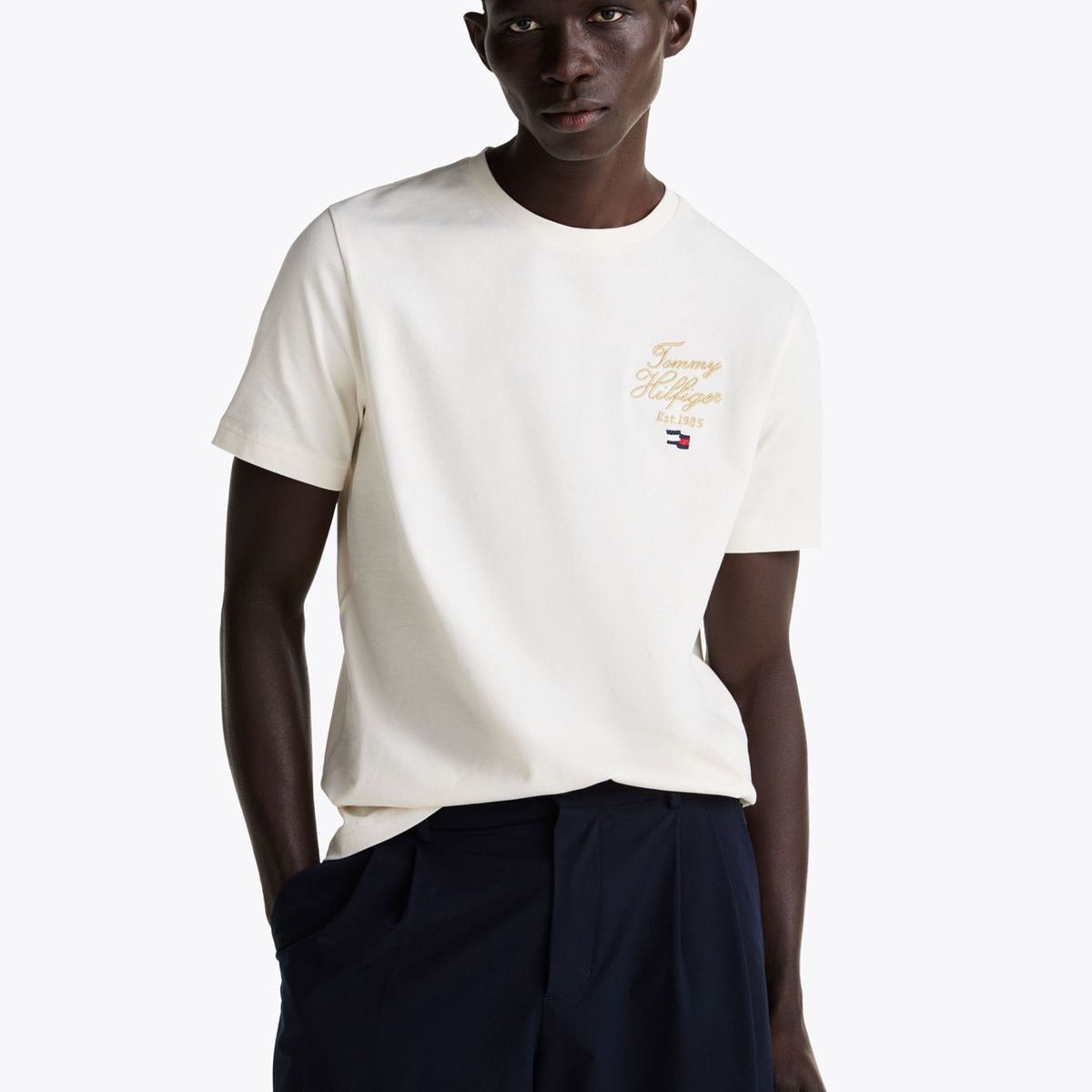 TOMMY HILFIGER - CAMISETA SCRIPT HILFIGER STACK TEE TH