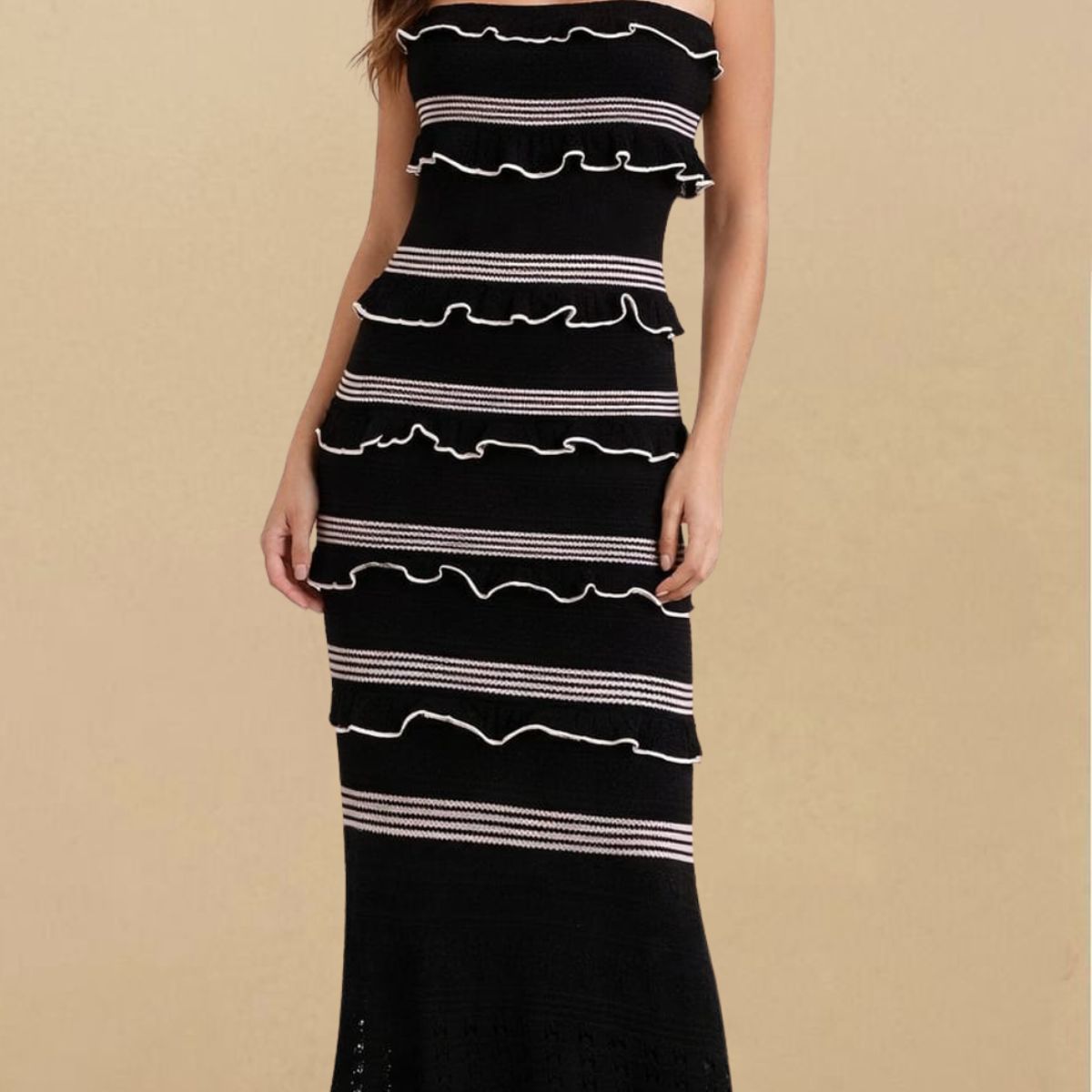 AMA OUTFITTERS - VESTIDO TEJIDO EN HILO CRETA