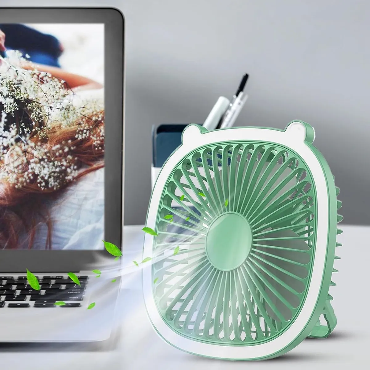 GENERICO - VENTILADOR DE ESCRITORIO CON LUZ LED VERDE PASTEL