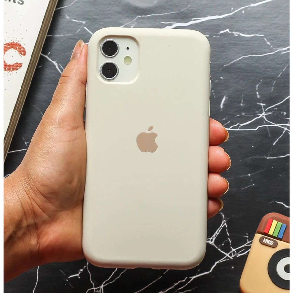 CASE - Case de Silicona Para Iphone 17 - Crema