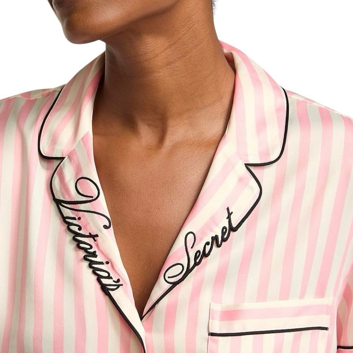 VICTORIA'S SECRET - Pijama Saten Short Rosada Victorias Secret