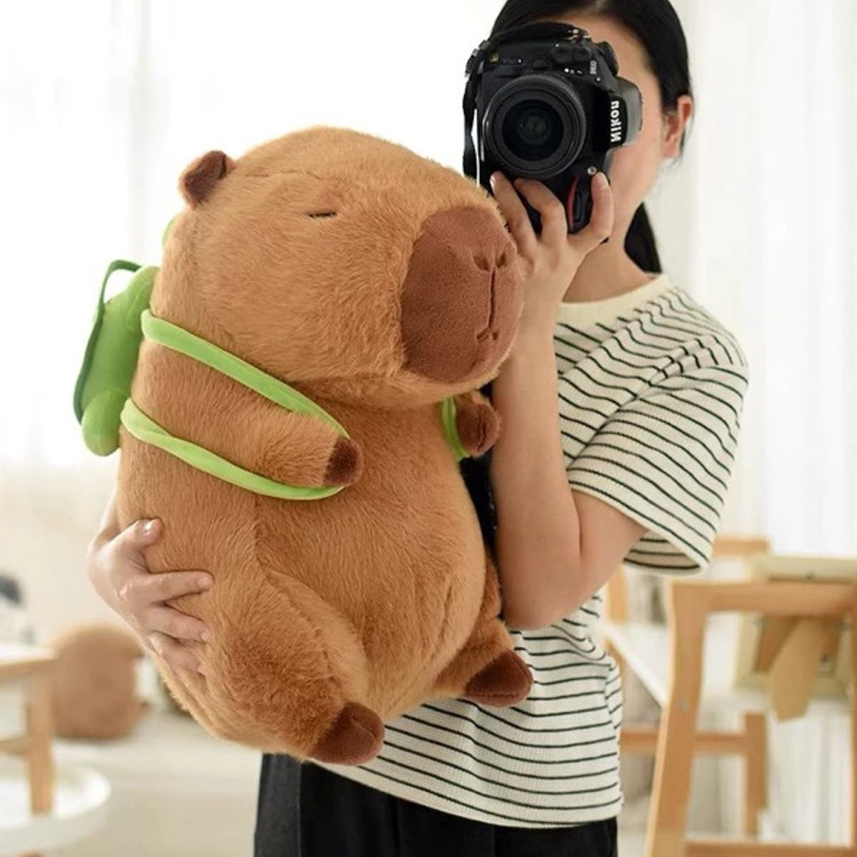 GENERICO - Peluche Capibara con Música Antialérgico de 40cm