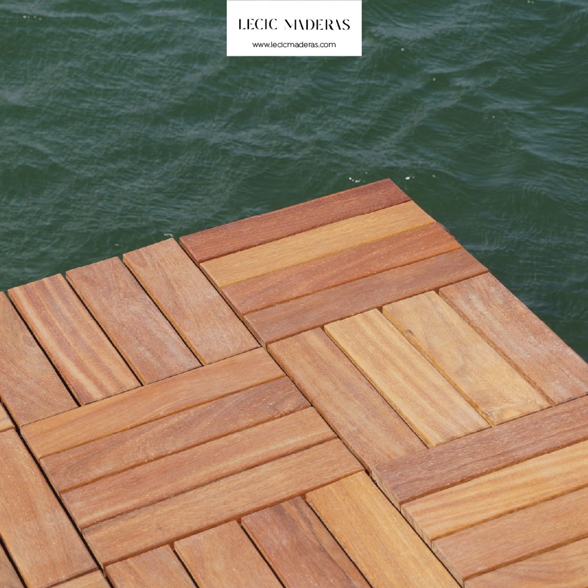 GENERICO - BALDOSAS DE DECK MADERA SOLIDA SHIHUAHUACO DE 5 LISTONES CON ACABADO POR CAJA DE 9 UNIDADES (0.81m2)