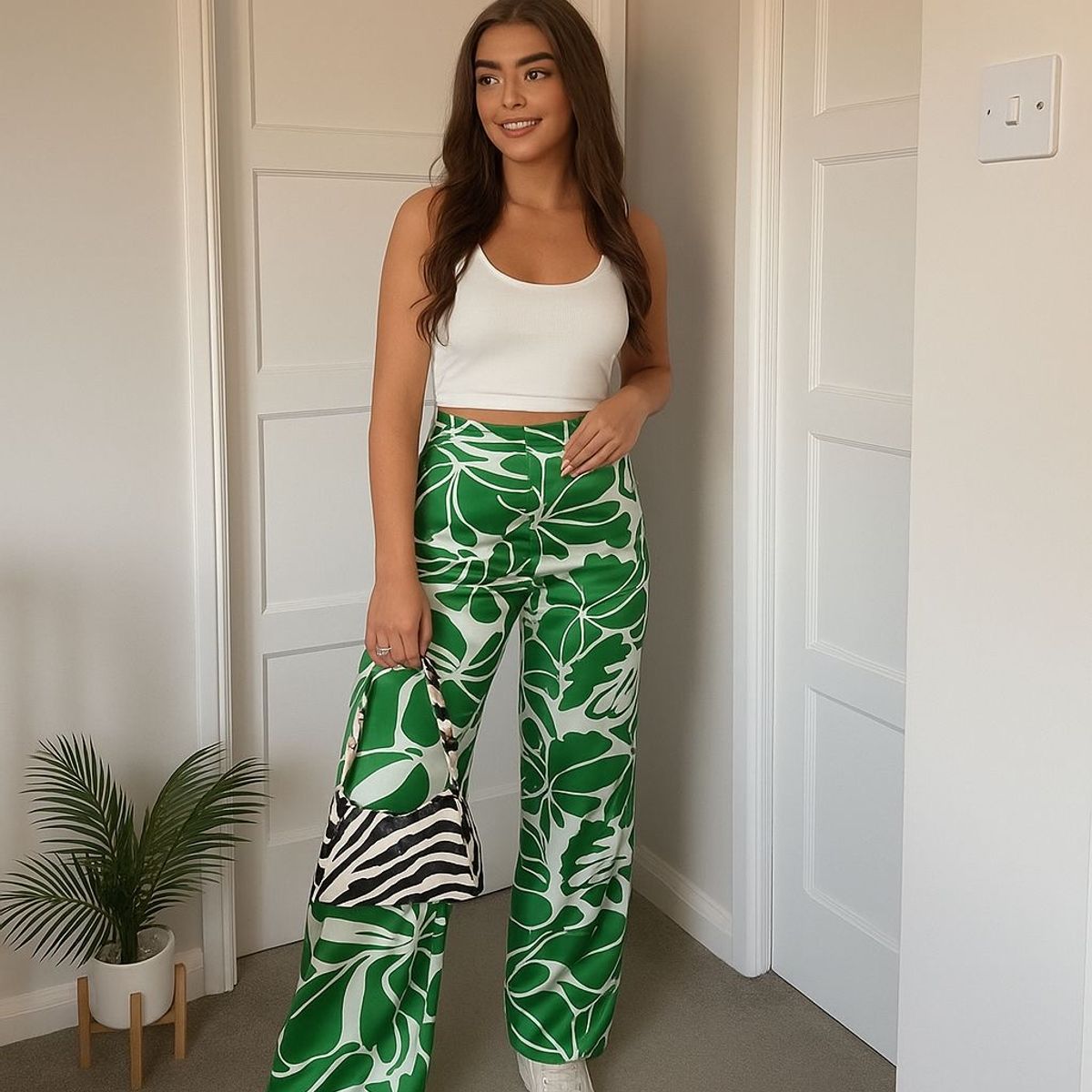 AMA OUTFITTERS - PANTALON DE SATIN ESTAMPADO MAGGY