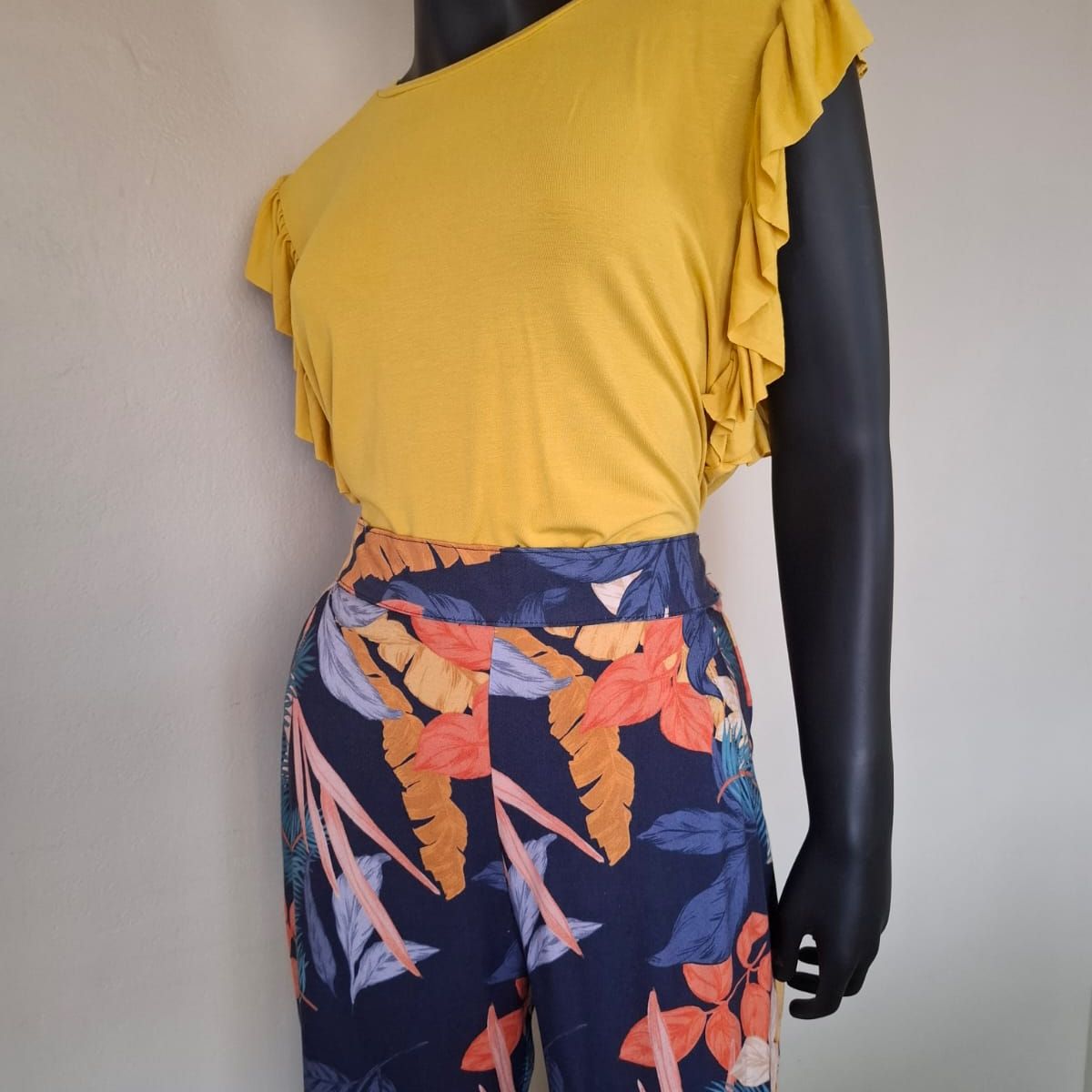 MARWAL - Polo  Moria , by Marwal , color Mostaza, sin mangas , regular fit