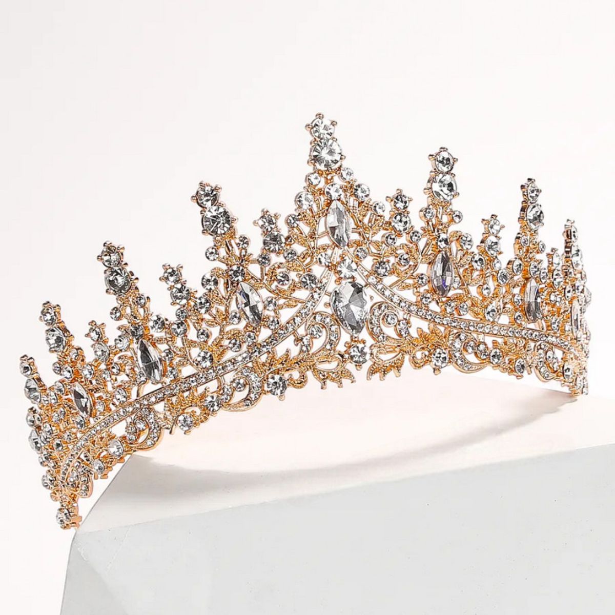 GENERICO - CORONA DE PRINCESA - IDEAL PARA FIESTA O SESIÓN DE FOTOS -  COLOR ORO PLATA