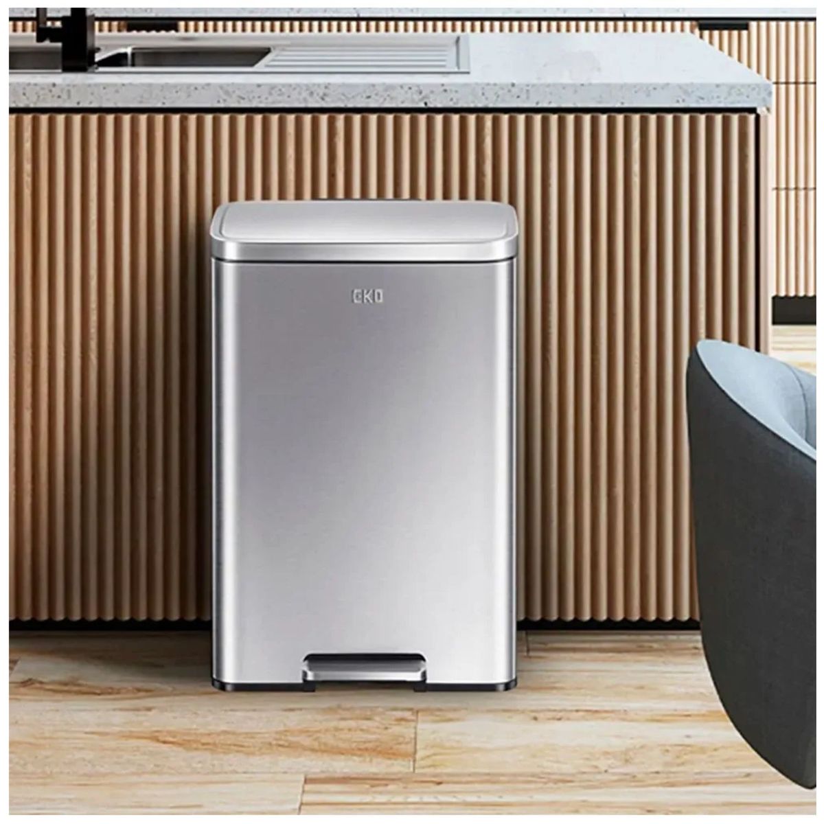 EKO - Papelera con pedal de Acero Inoxidable 50L 425x646 cm EKO