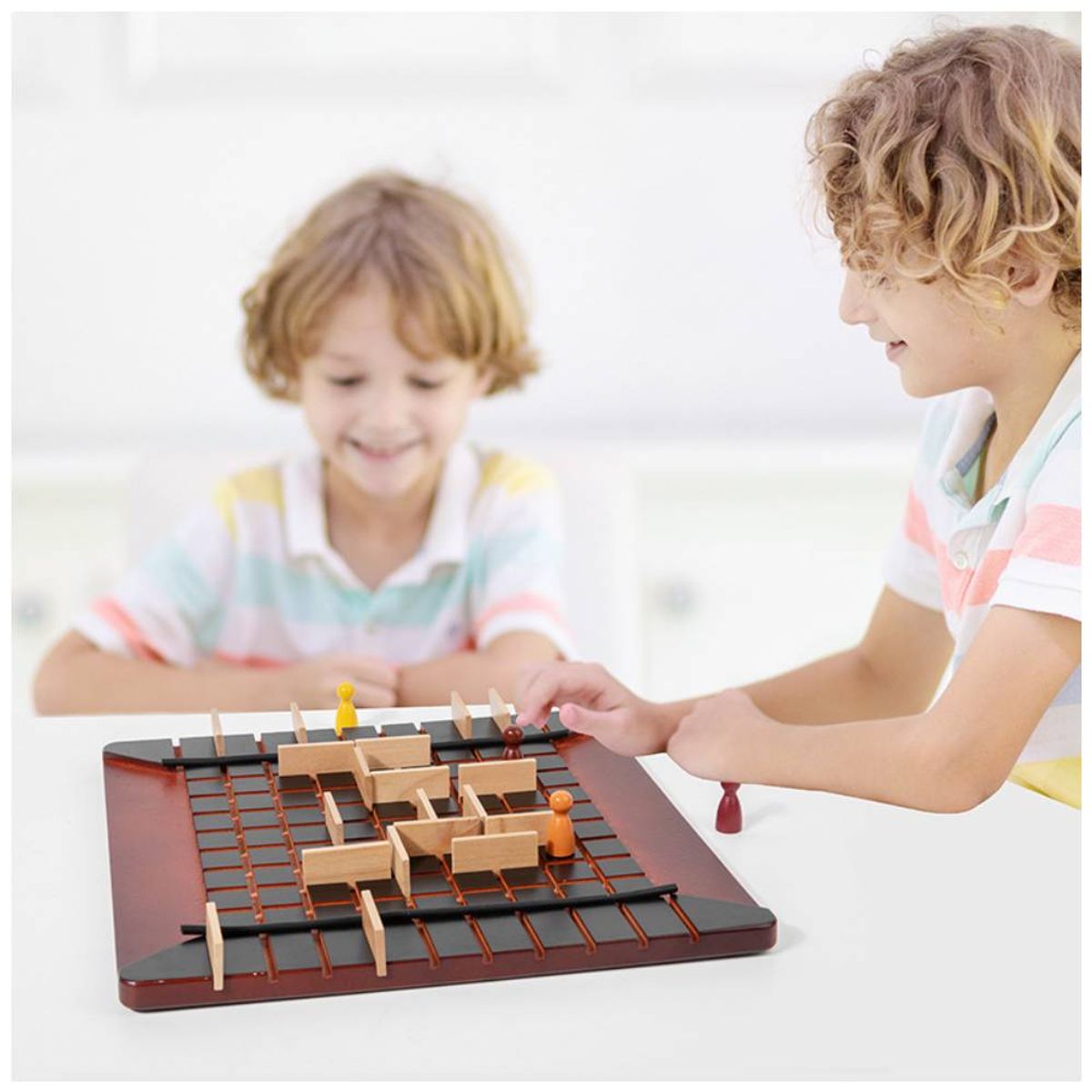 GENERICO - Juego de Mesa con Tablero Ajedrez de Pared