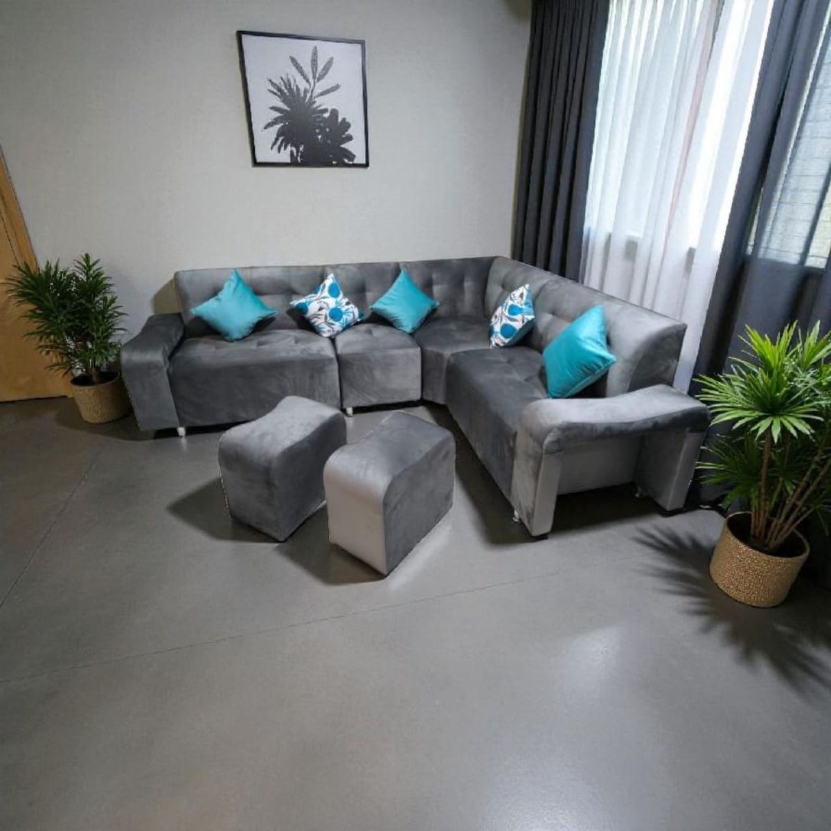GENERICO - Seccional BURBUJA 4 CUERPOS 2 PUFF gris oscuro + 3 cojines de regalo