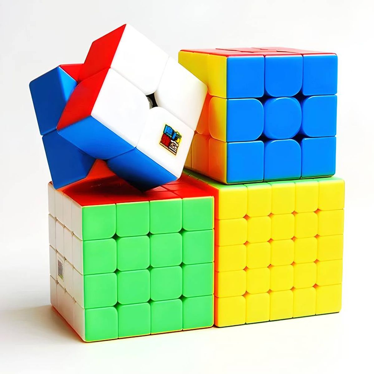 GENERICO - Set 4 Cubos Mágicos Rubik