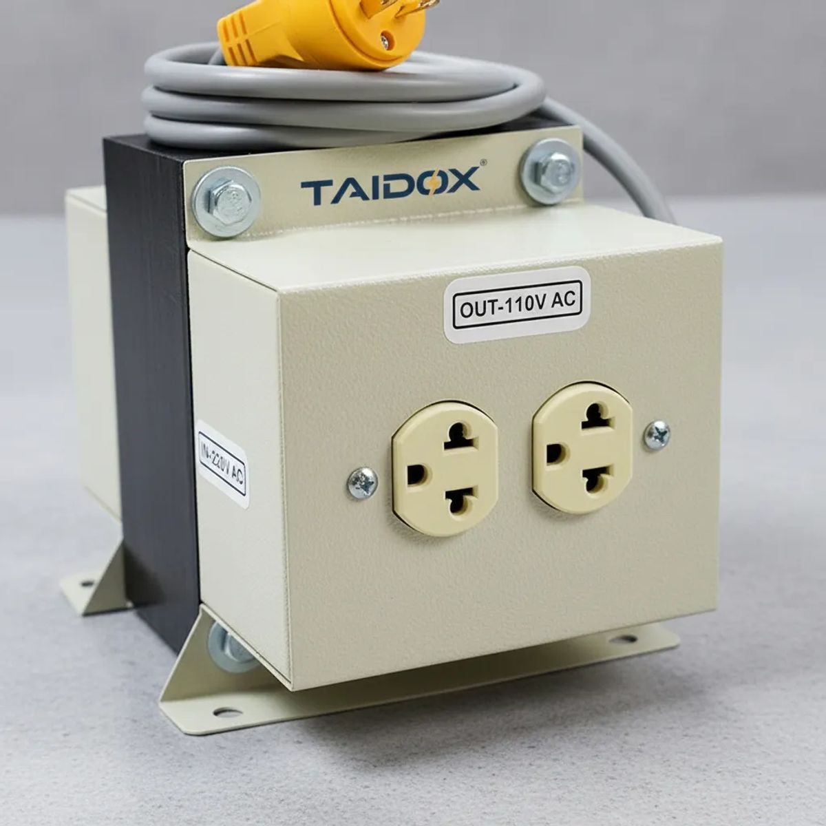 TAIDOX - Autotransformador monofásico 220V A 110V 4000W 4KW