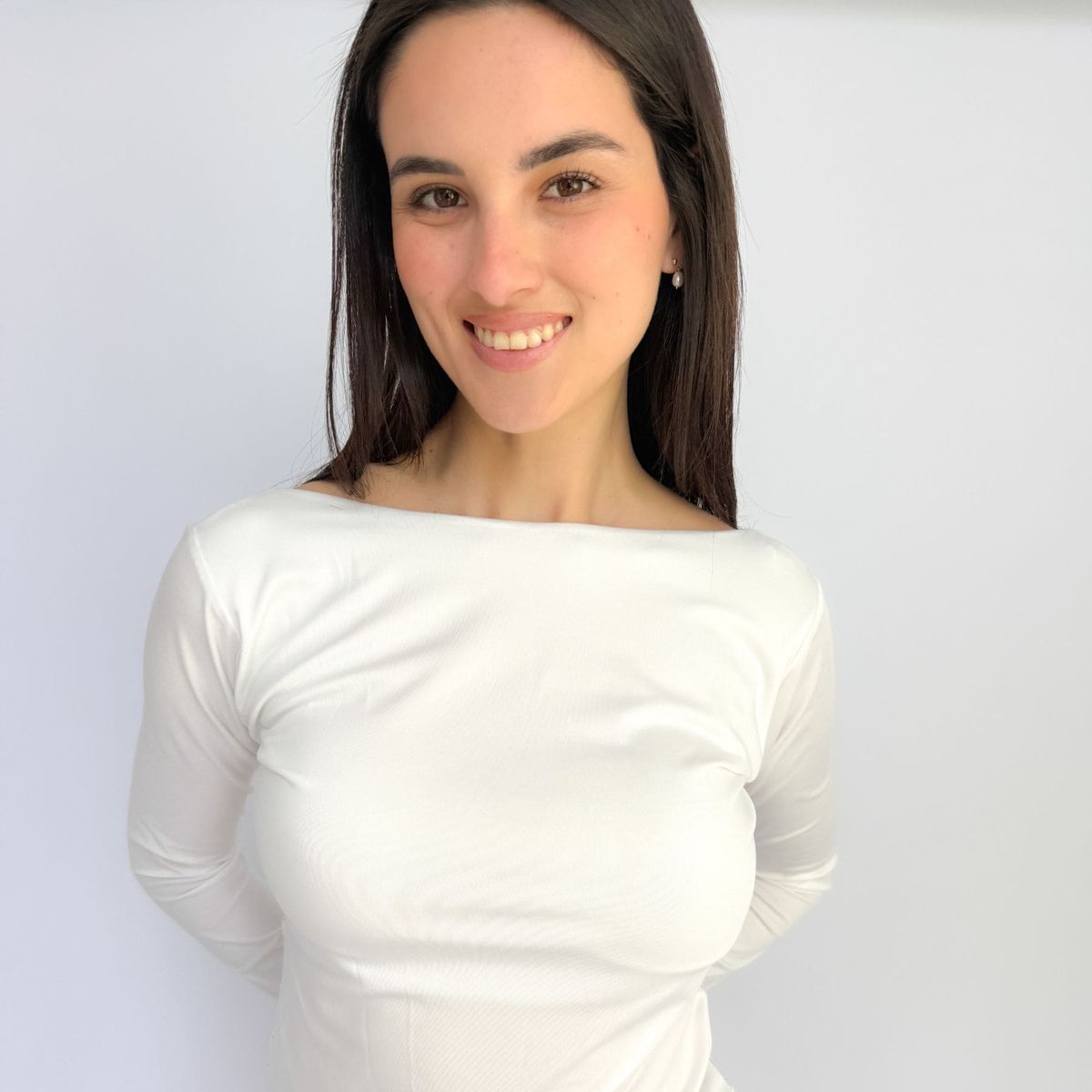 INTROSPECTIVA MODA - POLO MANGA LARGA CUELLO OJAL MODELO KIM