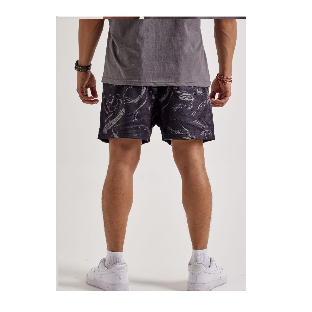 ED HARDY - SHORTS ED HARDY PANTHER MESH - NEGRO CON LOGO METALICO DORADO