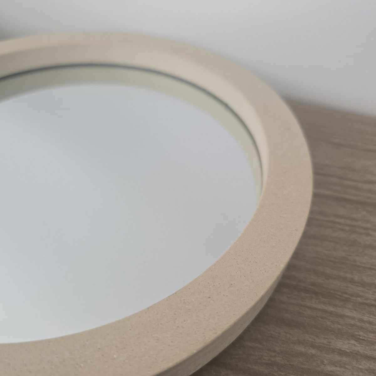 NIABEL - Espejo Concreto Crema