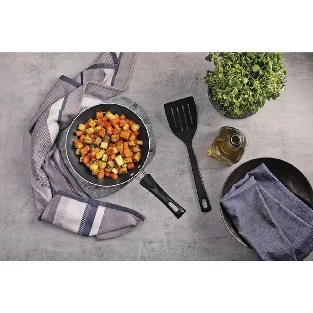 TRAMONTINA - Sartén TRAMONTINA Profesional  22cm .N.R.