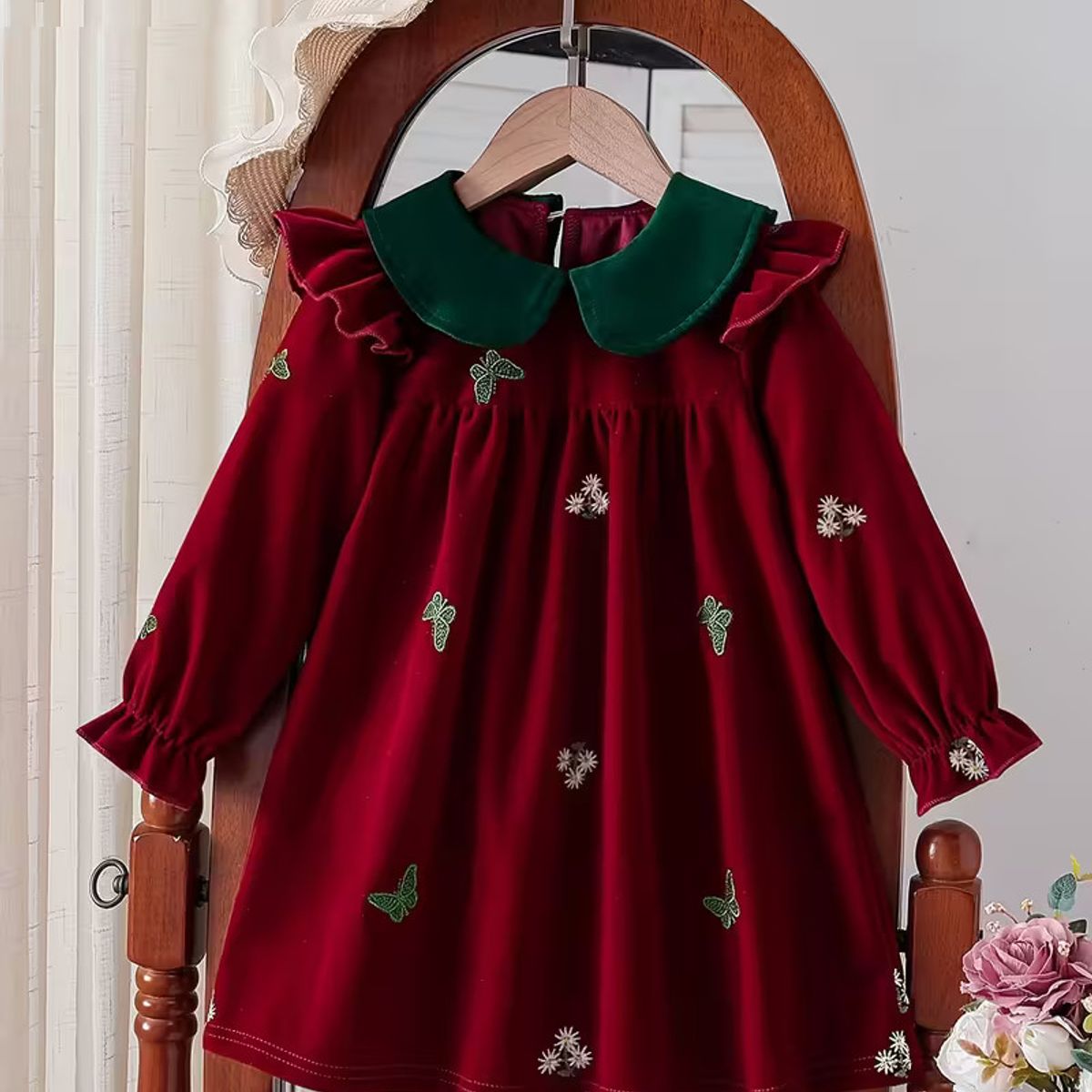 GENERICO - VESTIDO DE NIÑA DE TEMATICA DE NAVIDAD