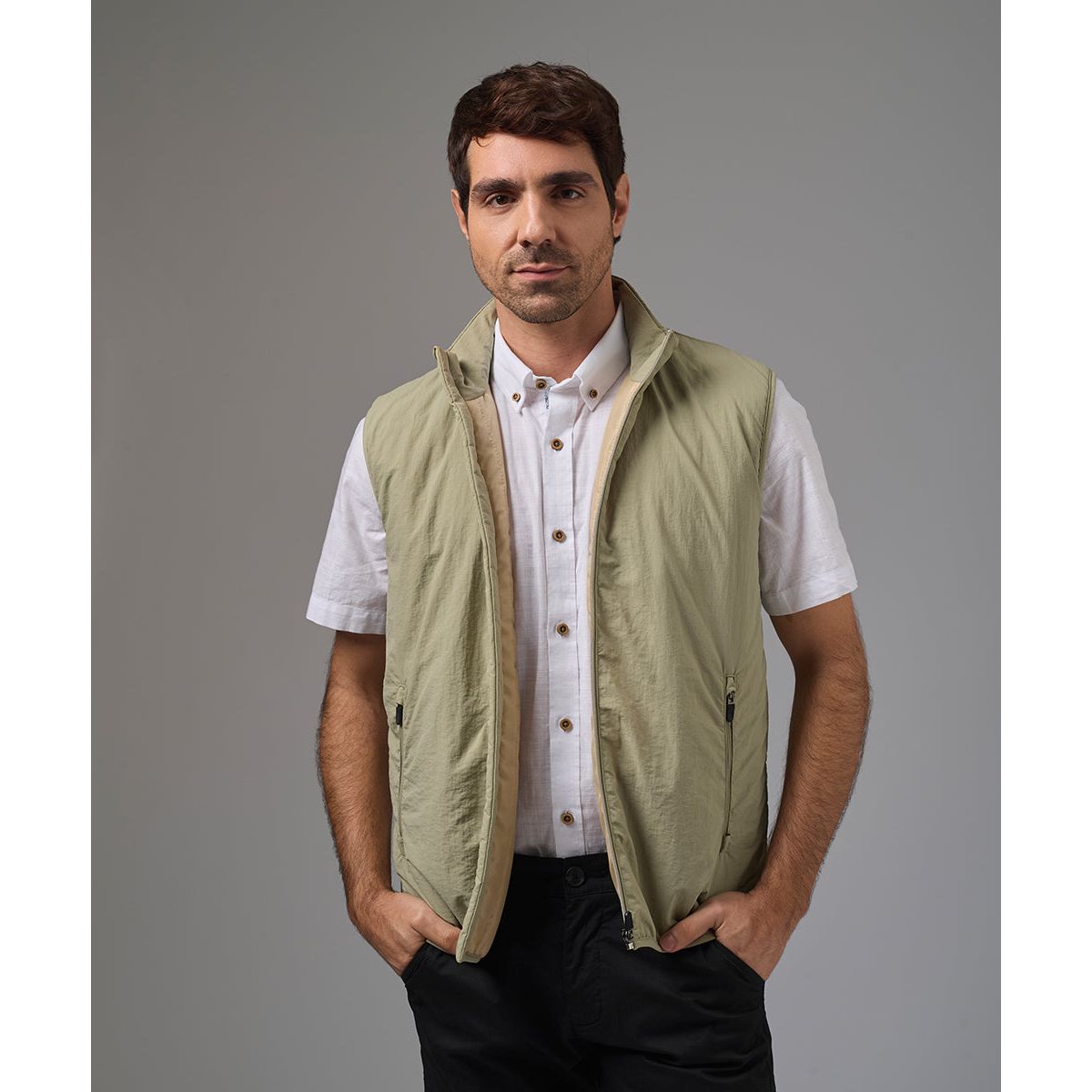 MBO - Chaleco Hombre Impermeable Ligero Verde MBO